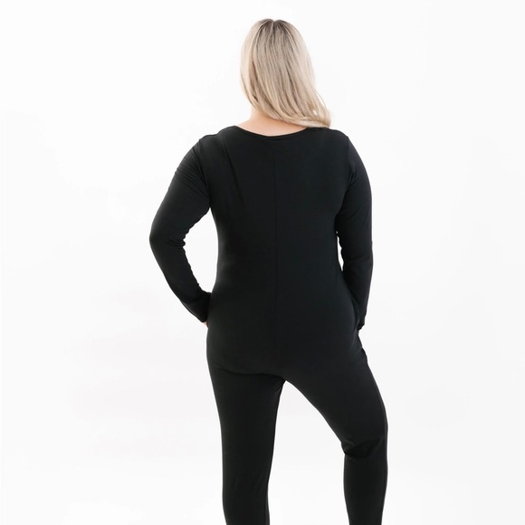 Smash + Tess Friday Romper - Picture 2 of 5